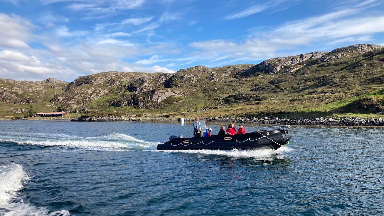 Boats heading for survival island